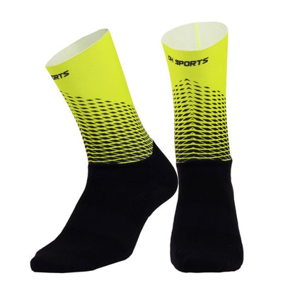 2019 New Anti Slip Cycling Socks Men Women Integral Moulding High-tech Bike Sock Compression Bicycle Outdoor Running Sport Socks